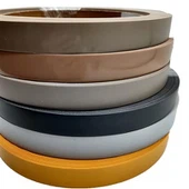 Čierne PVC lemovanie okrajov